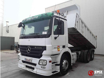 Xe ben Mercedes-Benz Actros 2641 6x4: hình 3 Xe ben Mercedes-Benz Actros 2641 6x4: hình 3