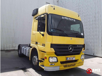 Xe đầu kéo MERCEDES-BENZ Actros 1841