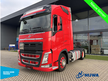 Xe đầu kéo VOLVO FH 460