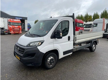 Xe van chở hàng FIAT Ducato