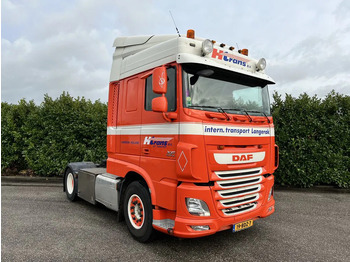 Xe đầu kéo DAF XF