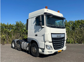 Xe đầu kéo DAF XF 460