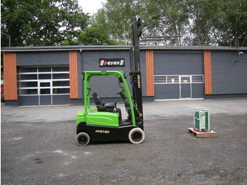 Xe nâng điện HYSTER