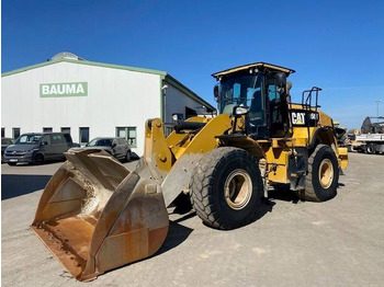 Máy xúc lật bánh lốp CATERPILLAR 950K