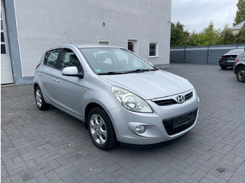 Sedan HYUNDAI