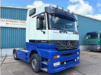 Xe đầu kéo Mercedes-Benz Actros 1857 LS (MP1) MEGASPACE (EPS WITH CLUTCH (3-PEDALS) / RETARDER / REDUCTION AXLE / AIRCONDITIONING): hình 2