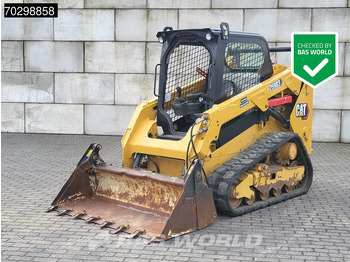 Máy xúc lật đa năng CATERPILLAR