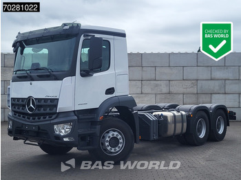 Xe tải khung gầm MERCEDES-BENZ Arocs 2636