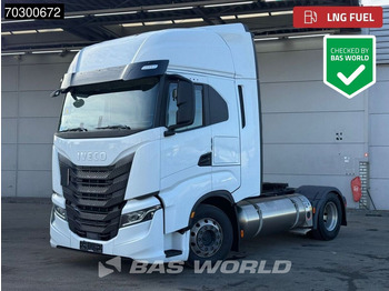 Xe đầu kéo IVECO S-WAY
