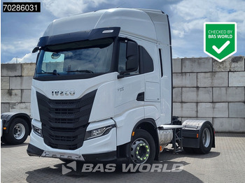 Xe đầu kéo IVECO S-WAY