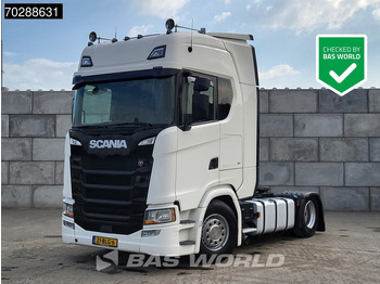 Xe đầu kéo SCANIA S 450