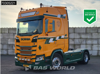 Xe đầu kéo SCANIA S 520