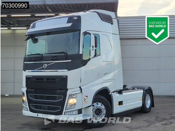 Xe đầu kéo VOLVO FH 500