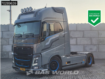 Xe đầu kéo VOLVO FH 500