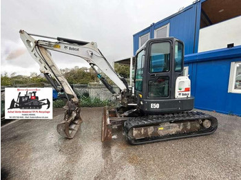 Máy xúc mini BOBCAT E50