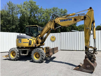 Máy xúc bánh lốp KOMATSU