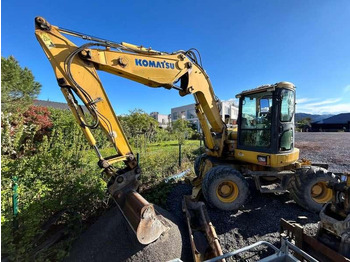 Máy xúc bánh lốp KOMATSU