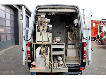 Xe tải chân không MERCEDES-BENZ Sprinter 516