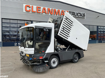 Xe quét đường RAVO