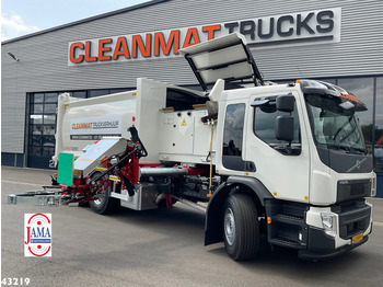 Xe tải chở rác VOLVO FE