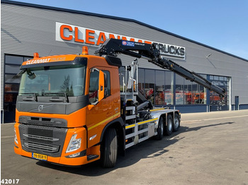 Xe tải nâng móc VOLVO FM 420