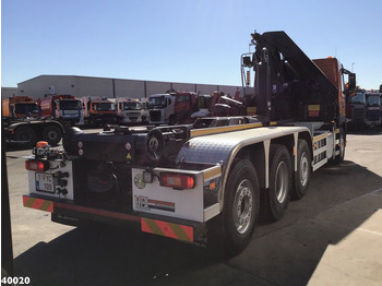 Xe tải nâng móc, Xe cẩu tự hành Volvo FM 420 8x2 HMF 28 ton/meter laadkraan Welvaarts weighing system: hình 4