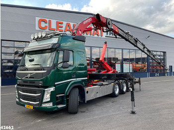 Xe tải nâng móc VOLVO FM 460