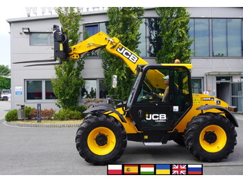 Máy xúc lật bánh lốp kính thiên văn JCB