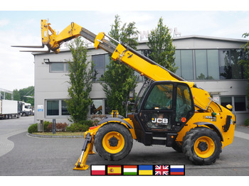Máy xúc lật bánh lốp kính thiên văn JCB