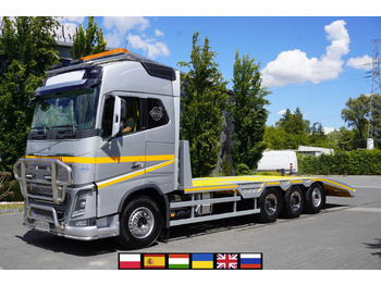 Xe tải kéo VOLVO FH16