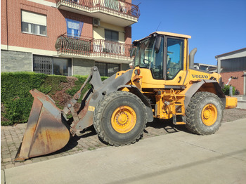 Máy xúc lật bánh lốp VOLVO L70F
