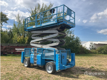 Máy nâng người hình kéo 2007 Genie 4390RT 4x4 Diesel Scissor Lift: hình 3