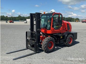 Xe nâng địa hình gồ ghề PLUS POWER