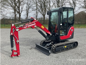 Máy xúc mini YANMAR