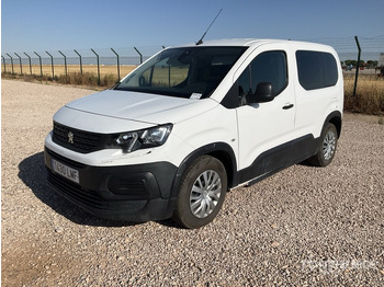 Xe bus mini PEUGEOT