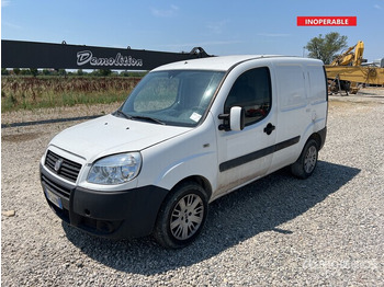 Xe van chở hàng FIAT Doblo