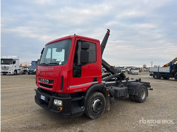 Xe tải nâng móc IVECO EuroCargo 120E