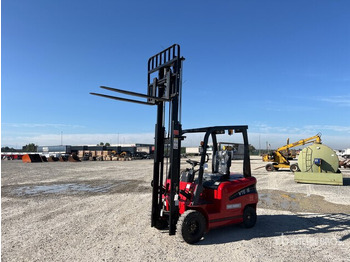 Xe nâng điện PLUS POWER