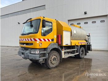 Máy phun nhựa đường RENAULT