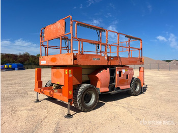 Máy nâng người hình kéo JLG