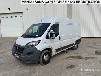 Xe van chở hàng FIAT Ducato 2.3