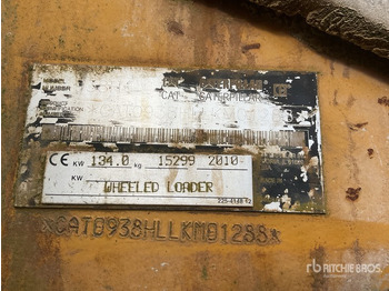 Máy xúc lật bánh lốp CATERPILLAR 938H