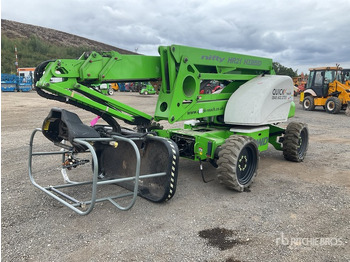 Xe nâng người nhiều khớp nối NIFTYLIFT