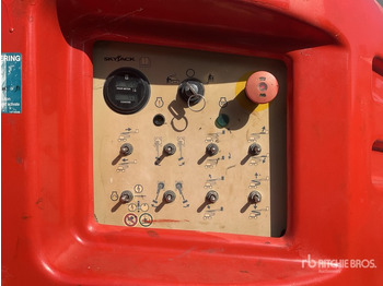 Xe nâng người nhiều khớp nối 2016 Skyjack SJ51AJ 4WD Diesel Articulating Boom Lift: hình 5