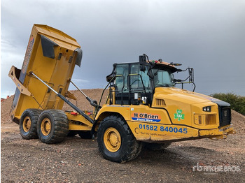Xe ben đổ có khớp nối CATERPILLAR 730