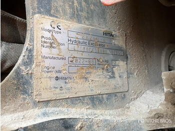 Máy xúc mini HITACHI ZX26U-6