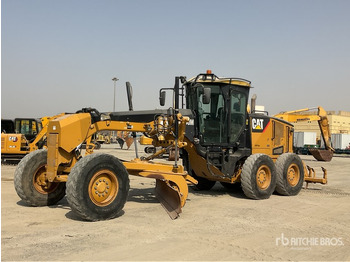 Máy san CATERPILLAR 140M