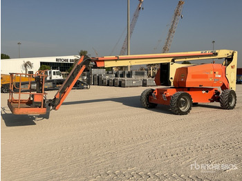 Xe nâng người nhiều khớp nối JLG