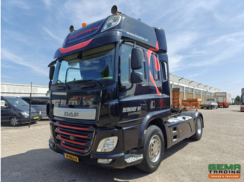 Xe đầu kéo DAF CF 440