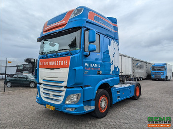Xe đầu kéo DAF XF 460